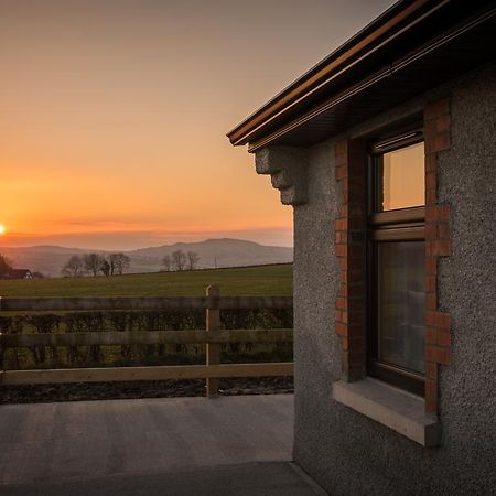 Elagh Cottages Londonderry Esterno foto