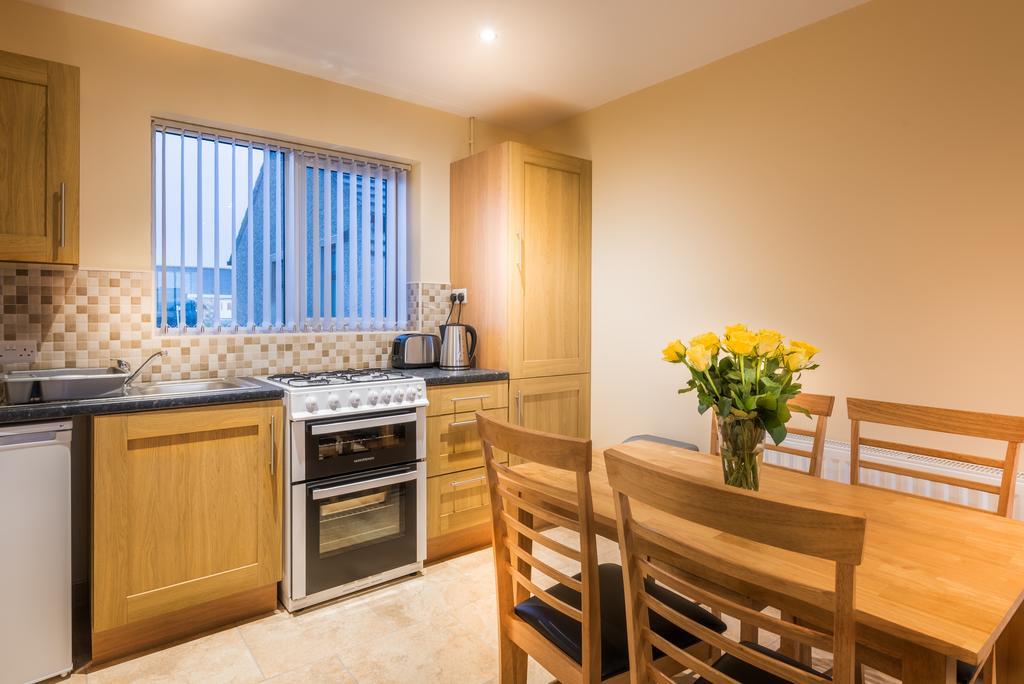 Elagh Cottages Londonderry Esterno foto